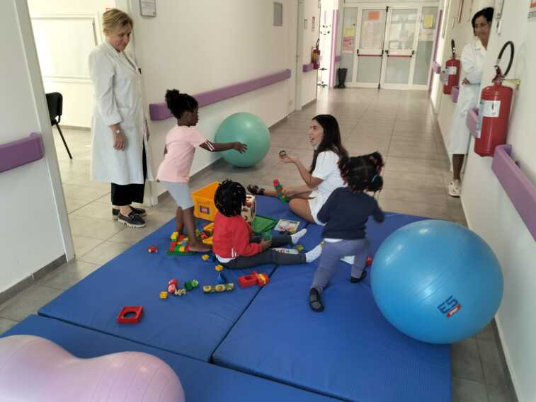 Autonomia e inclusione: via a Bisceglie i laboratori dedicati alle donne vittime di tratta