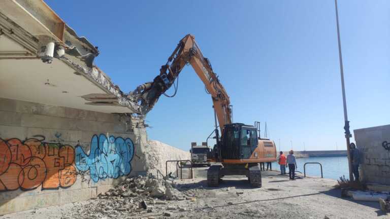 Riqualificazione del waterfront di Bari vecchia: via ai lavori per i nuovi frangiflutti sul molo Sant’Antonio
