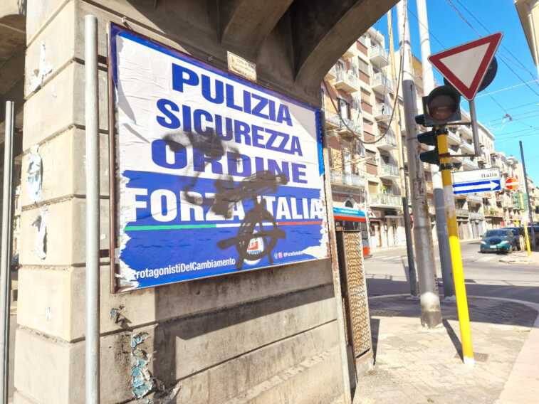 Bari, manifesti imbrattati e strappati. Forza Italia denuncia: «Vandalismo politico»