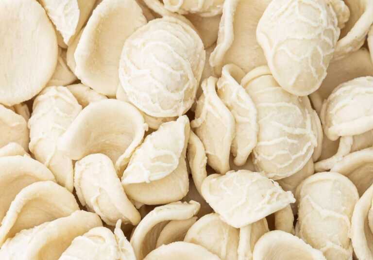 Galleria foto 'Pasta day, ai pugliesi piace farla in casa: sul podio orecchiette e cavatelli' - foto 1