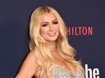 Paris Hilton, la sua biografia choc diventerà una serie tv