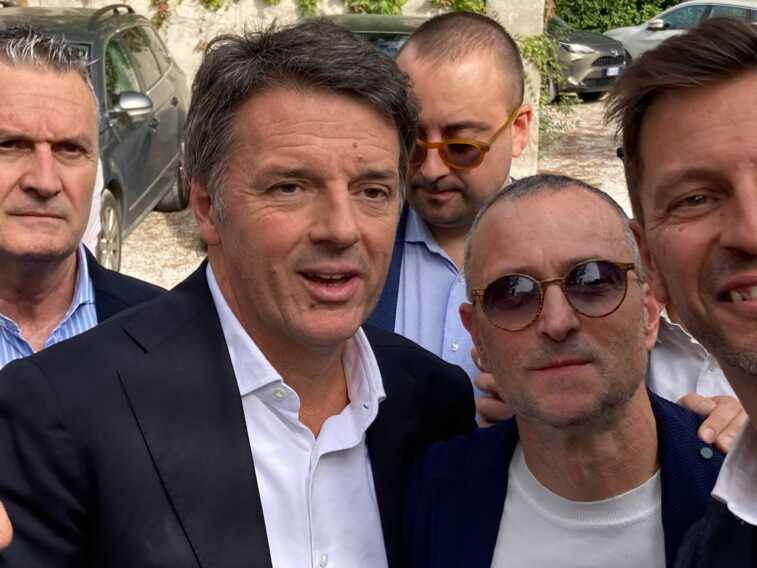 Bari, Renzi si prepara alla Europee: «Noi alternativa al populismo» – VIDEO