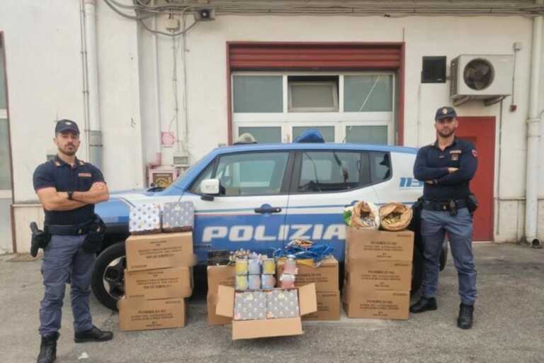 Taranto, nasconde in casa 250 chili di esplosivi: denunciato un 34enne