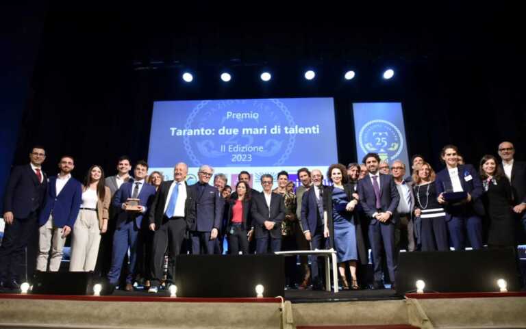 Sportivi, scrittori e docenti. Taranto premia nove talenti: «Hanno onorato la città»