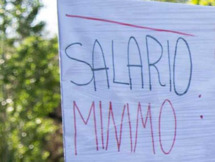 Il salario minimo coi contratti collettivi