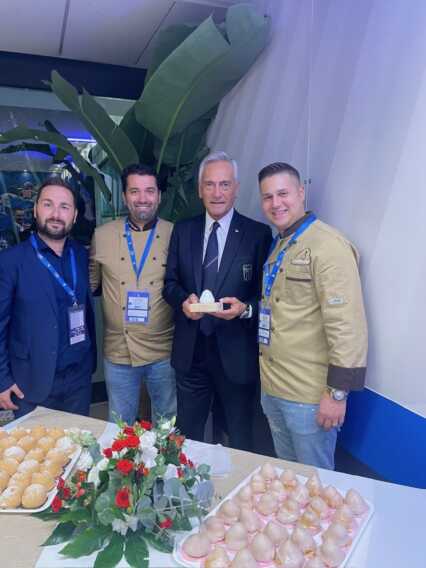 Galleria foto 'Non solo calcio e spettacolo: il Sospiro di Bisceglie conquista il “San Nicola” durante Italia-Malta – FOTO' - foto 4