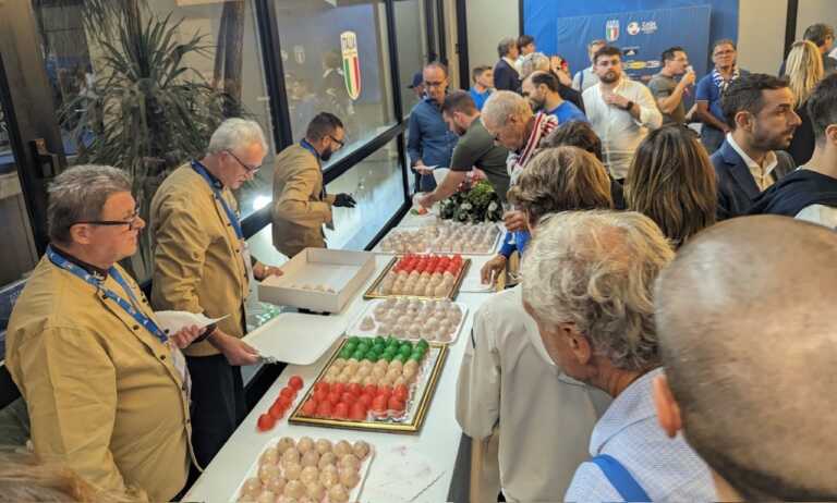Non solo calcio e spettacolo: il Sospiro di Bisceglie conquista il “San Nicola” durante Italia-Malta – FOTO