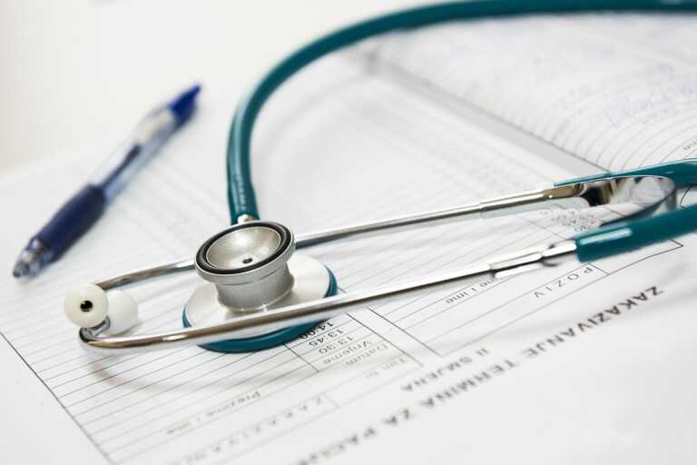 Il 7,5% dei lucani rinuncia alle cure: «Difendiamo il servizio sanitario pubblico»