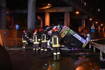 Galleria foto 'Strage bus Mestre, nuovi accertamenti su cuore autista' - foto 1