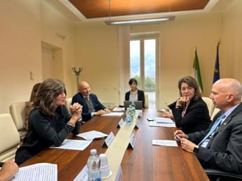 Galleria foto 'Sviluppo scientifico e Intelligenza Artificiale, il ministro Bernini incontra l’ambasciatore Usa Jack Markell' - foto 1