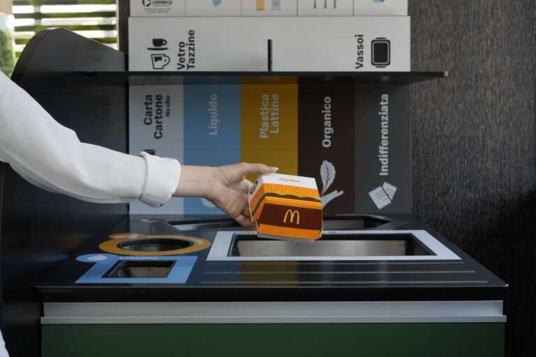 Galleria foto 'McDonald’s-Altroconsumo, al via campagna sulle buone pratiche di riciclo' - foto 1