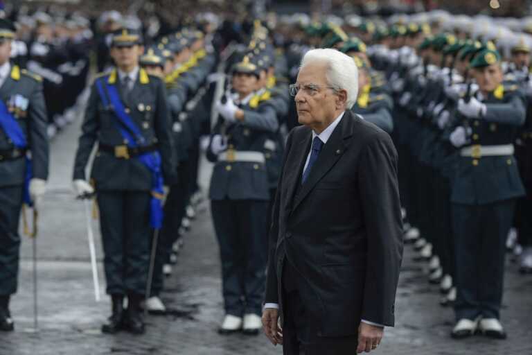 Galleria foto 'Mattarella “Italiani riconoscenti a chi impegnato in zone di crisi”' - foto 1