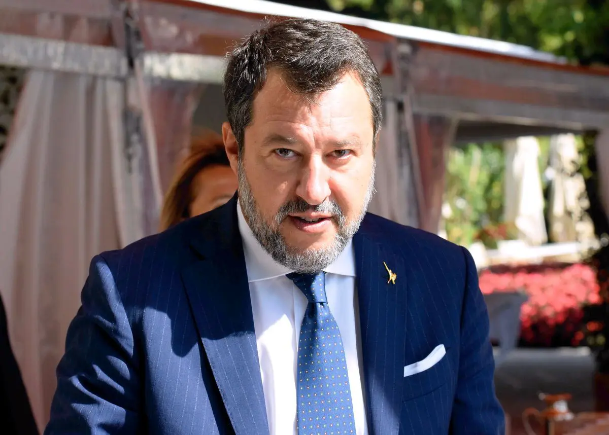 Galleria foto 'Sciopero, Salvini “Non arretro, no a Italia ostaggio di una minoranza”' - foto 1