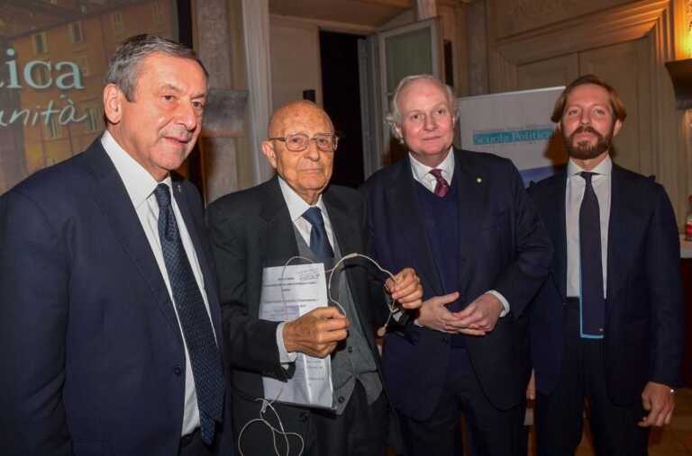 Galleria foto 'Cassese, Profumo e Lucchini aprono 4^ edizione “Vivere nella Comunità”' - foto 1