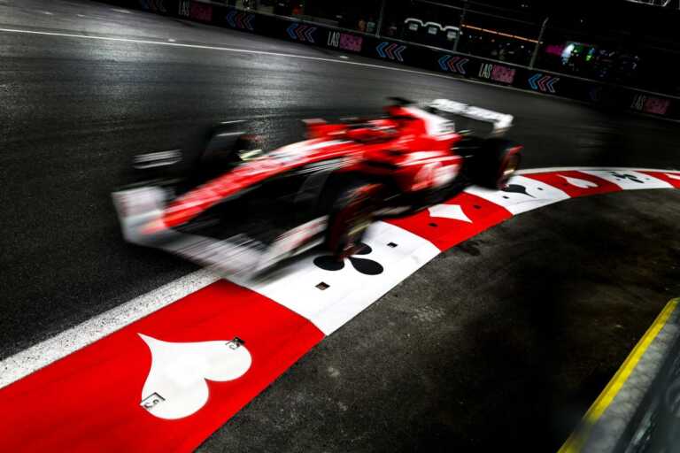 Galleria foto 'Leclerc secondo in volata a Las Vegas, trionfa Verstappen' - foto 1