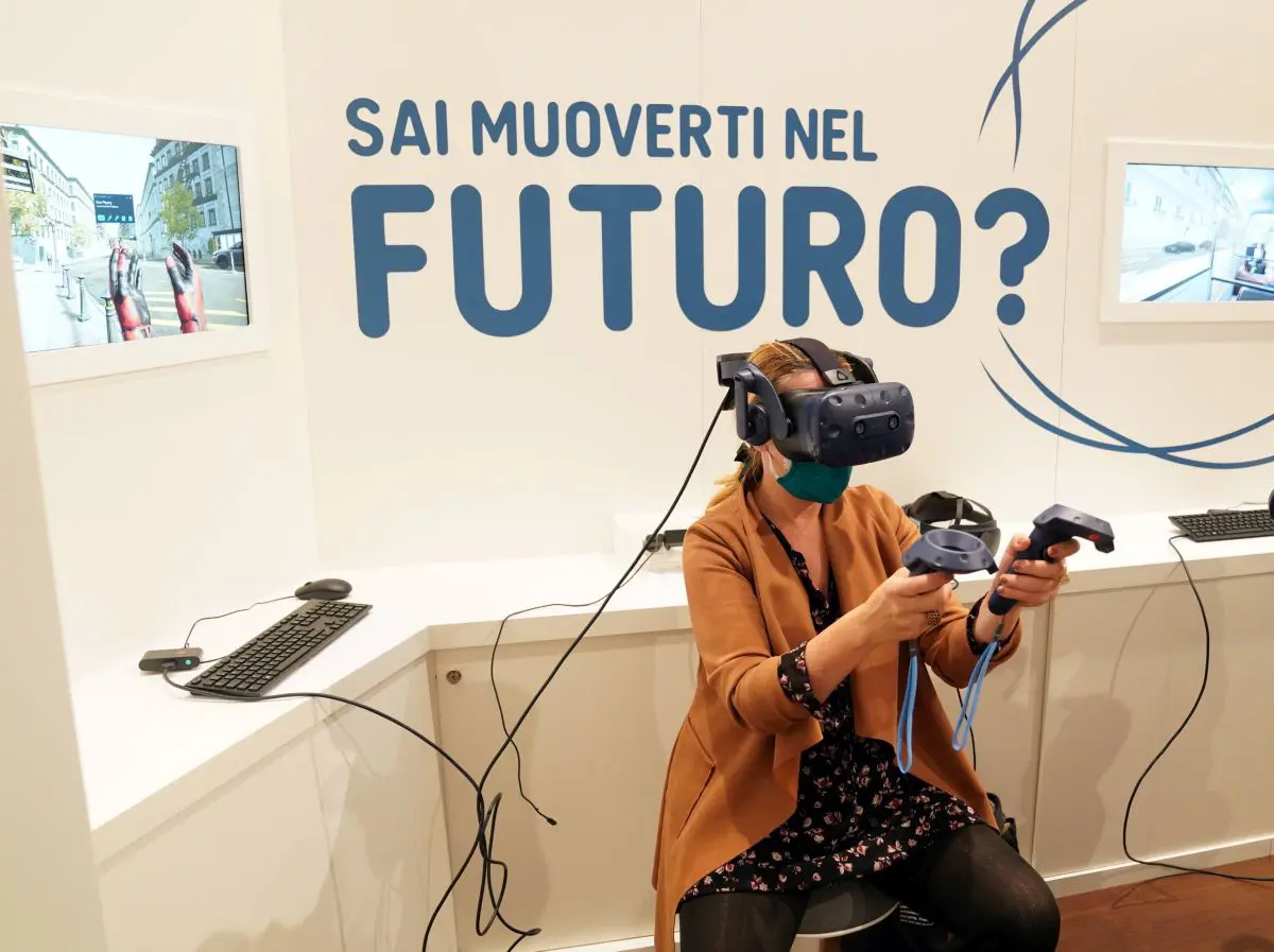 Galleria foto 'IA, Garante privacy apre indagine su raccolta dati personali on line' - foto 1