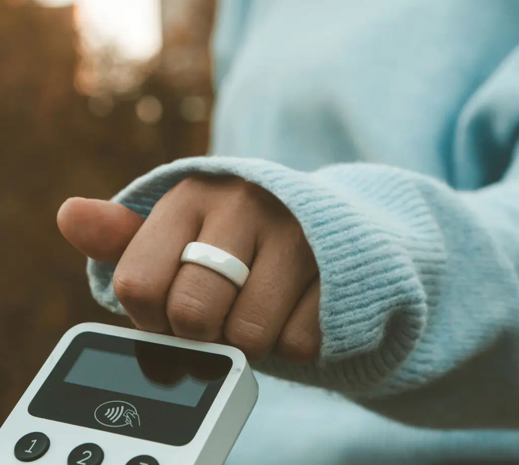 Galleria foto 'Intesa Sanpaolo e Mastercard con Tapster, arriva il nuovo payment ring' - foto 1