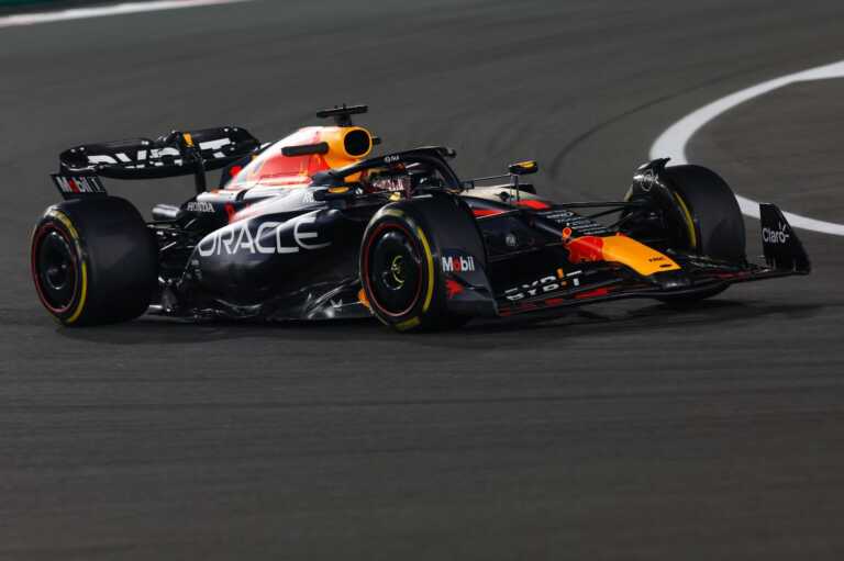 Galleria foto 'Verstappen in pole ad Abu Dhabi davanti a Leclerc' - foto 1