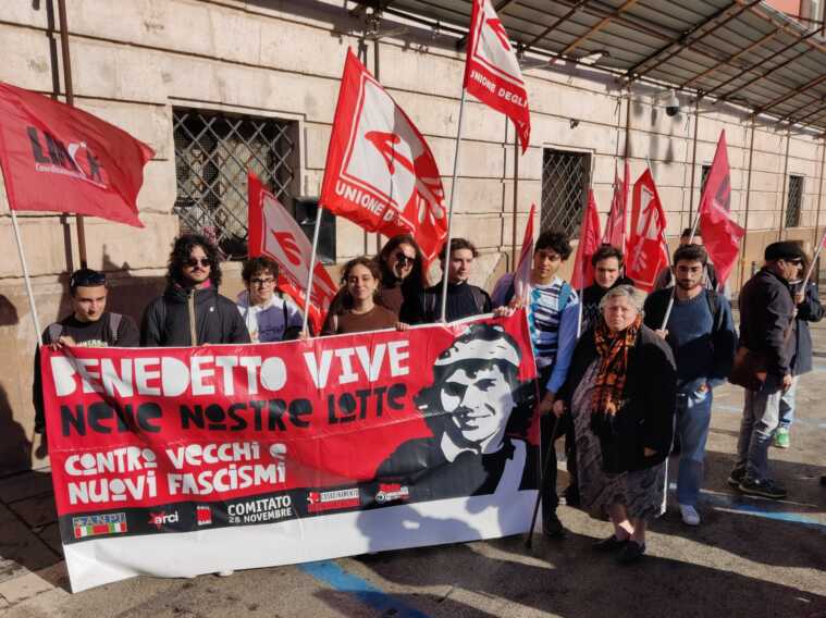 Bari, fiori per Benedetto Petrone a 46 anni dalla morte. La sorella Porzia: «È una bandiera per questa città»