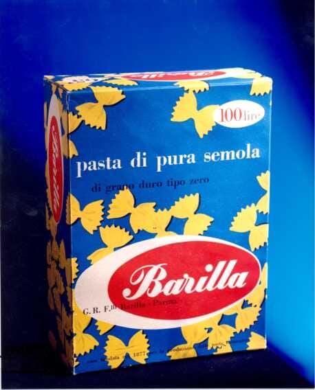 Galleria foto 'Un secolo di packaging del made in Italy in mostra a Bari per la Biennale dei Racconti d’Impresa – FOTO' - foto 9