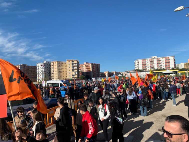 «Giustizia, pace e solidarietà» a Manfredonia. Con don Luigi Ciotti il raduno contro la mafia
