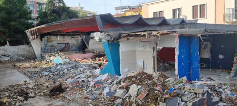 Il teatro Barium in macerie: cala definitivamente il sipario su «uno spazio magico»
