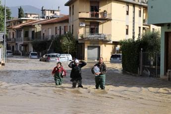 Galleria foto 'Alluvione in Toscana, trovato corpo dell’ultimo disperso: morti salgono a 8' - foto 1