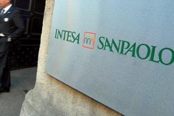 Galleria foto 'Antitrust ferma trasferimento clienti da Intesa Sanpaolo a Isybank' - foto 1