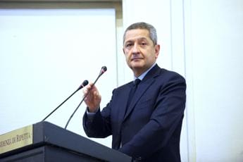 Galleria foto 'Bankitalia, Fabio Panetta governatore: chi è il successore di Visco in carica da oggi' - foto 1