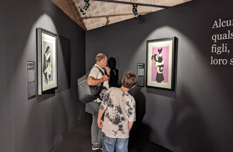 Galleria foto 'Lecce, sequestrate le opere di Banksy in mostra alle Mura Urbiche' - foto 1