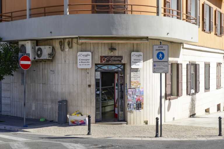 Matera, in vendita il Bar del Cacciatore: da oltre 50 anni punto di riferimento per la città