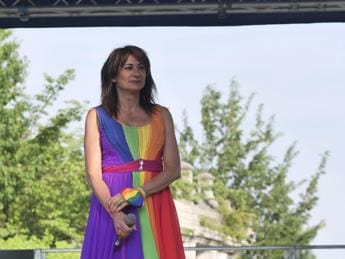 Galleria foto 'Battesimo ai trans, Luxuria: “Passo avanti verso Chiesa che include”' - foto 1