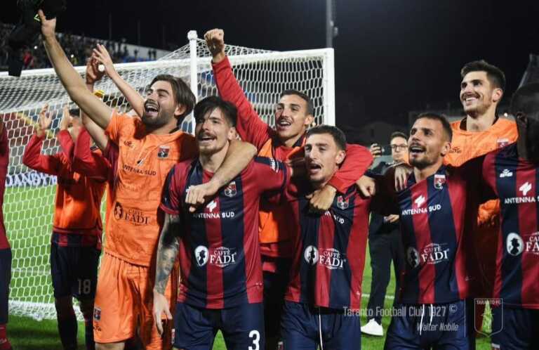 Galleria foto 'Brindisi in silenzio, Mister Danucci al bivio Capuano carica il Taranto e punta a vincere il derby' - foto 1
