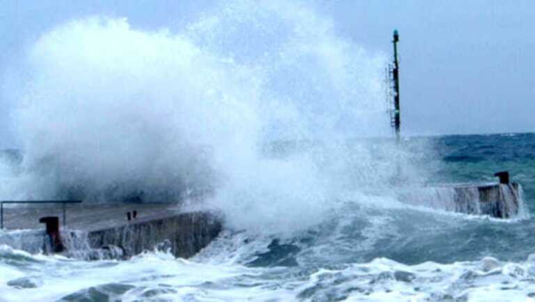 Maltempo, venti forti e di burrasca su Puglia e Basilicata: 24 ore di allerta gialla