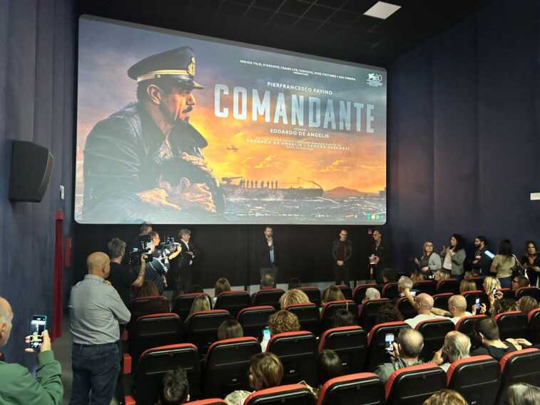 San Giorgio Jonico, in sala il cast di “Comandante”. Favino: «Taranto mi manchi» – VIDEO