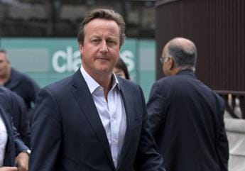 Gb, rimpasto nel governo Sunak dopo rimozione Braverman: torna David Cameron