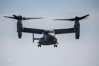 Giappone, aereo militare Usa precipita in mare: 8 persone a bordo