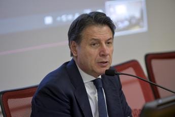Galleria foto 'Governo, Conte: “A Palazzo Chigi c’è l’avatar della Meloni”' - foto 1