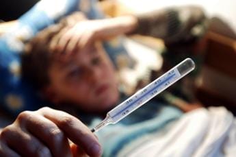 Galleria foto 'Influenza, medici di famiglia sommersi da chiamate: “Con tosse torna paura del Covid”' - foto 1