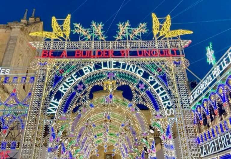 Nuove frontiere per le luminarie di Puglia, Delli Noci: «Promuoviamo la maestria dei nostri artigiani»