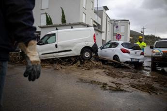 Galleria foto 'Maltempo e allagamenti in Toscana, 6 morti e 2 dispersi' - foto 1