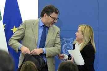 Galleria foto 'Manovra 2024, doppio banco di prova: oggi giudizio Ue e ‘test’ emendamenti' - foto 1