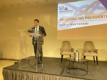 Galleria foto 'Mantovani (Manageritalia): “Dal welfare sussidiario effetti su lavoratori pubblici e privati”' - foto 1