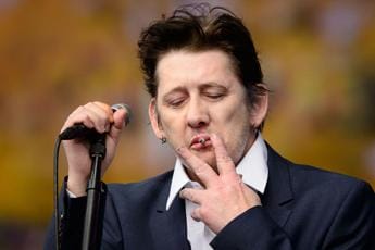 Galleria foto 'Morto a 65 anni Shane MacGowan, frontman dei Pogues' - foto 1