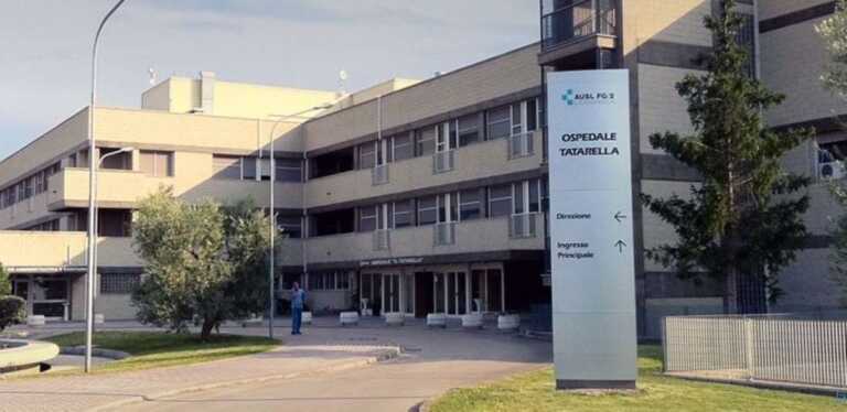Cerignola, aggressione al “Tatarella”: pretende il ricovero di una parente e devasta il reparto