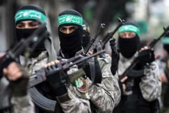 Passaparola, preghiere, armi e GoPro: così Hamas ha attaccato Israele