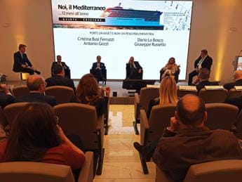 Galleria foto 'Porti, Rixi: “Riforma punti a garantire semplificazione e coordinare investimenti”' - foto 1