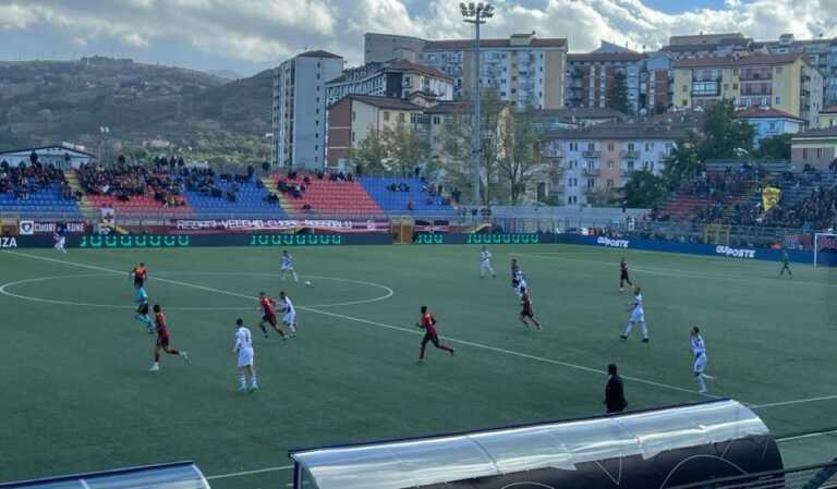 Il Potenza vince di “corto muso”: una rete di Caturano decide il match col Catania