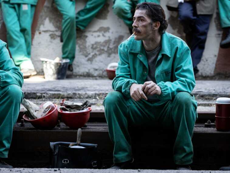 Riondino al cinema con “Palazzina Laf”: «Lì dove l’Ilva “inquinava” le menti dei lavoratori»