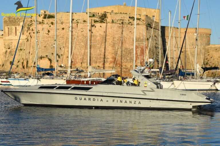 Porto Cesareo, noleggiava la barca senza averne i permessi: denunciato il proprietario